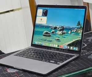 New Laptop Apple MacBook Pro 2022 M2 16GB Apple M2 SSD 512GB
