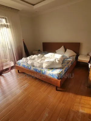 Kingsize Bed