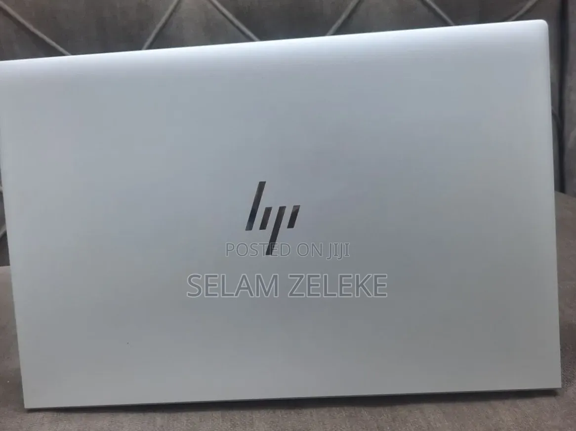 New Laptop HP EliteBook 840 G8 16GB Intel Core i5 SSD 512GB