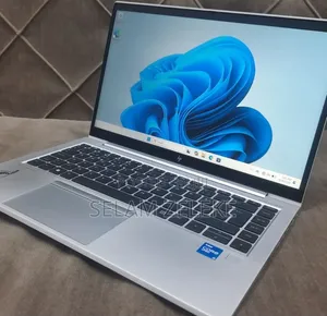 New Laptop HP EliteBook 840 G8 16GB Intel Core i5 SSD 512GB