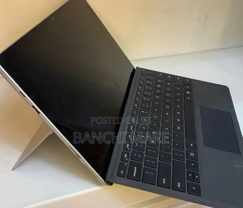 New Laptop Microsoft Surface Pro 7 16GB Intel Core i7 SSD 512GB