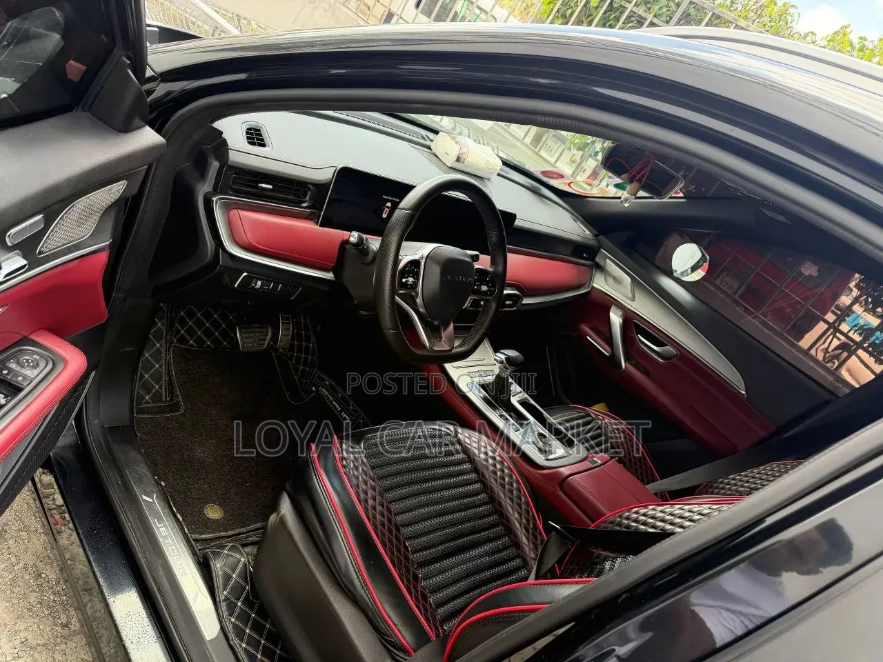 Jetour X70 Plus 2022 Black