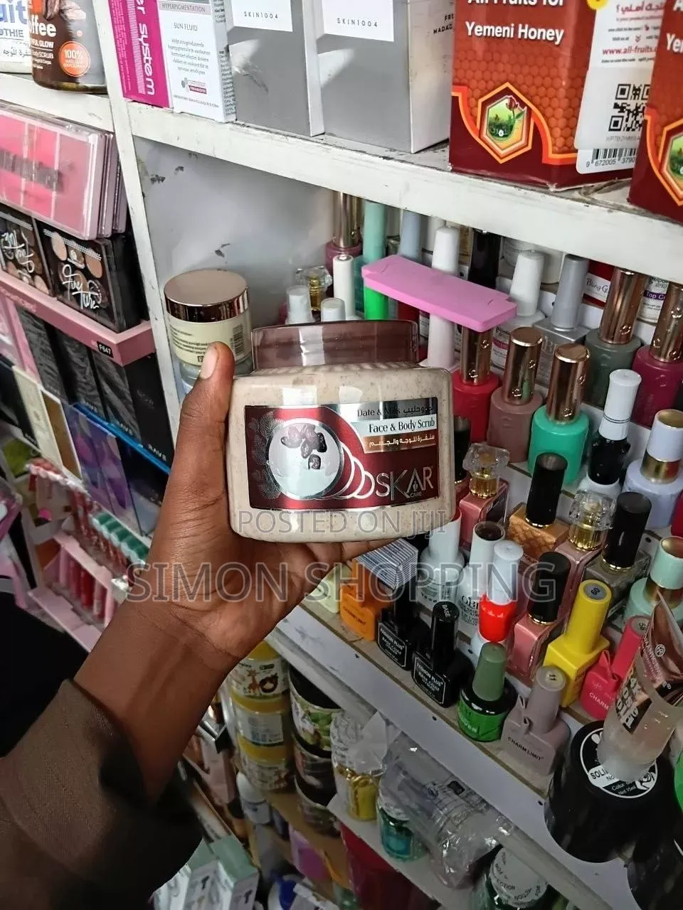Oskar Face & Body Scrub