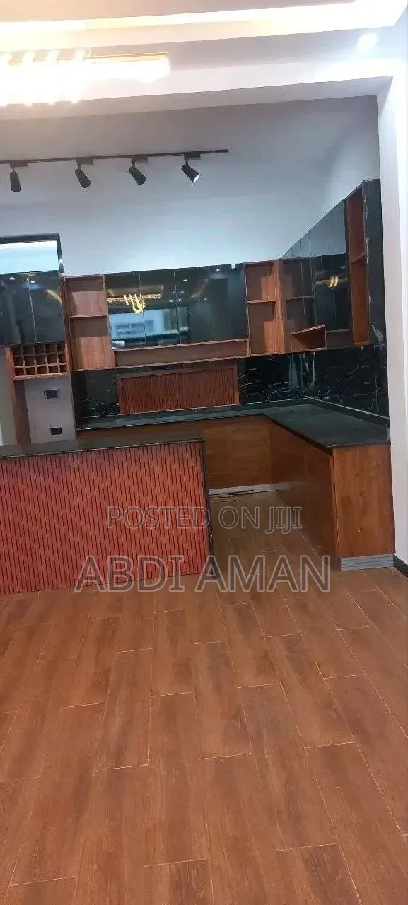 Furnished 10bdrm Apartment in Cmc, Bole for sale
