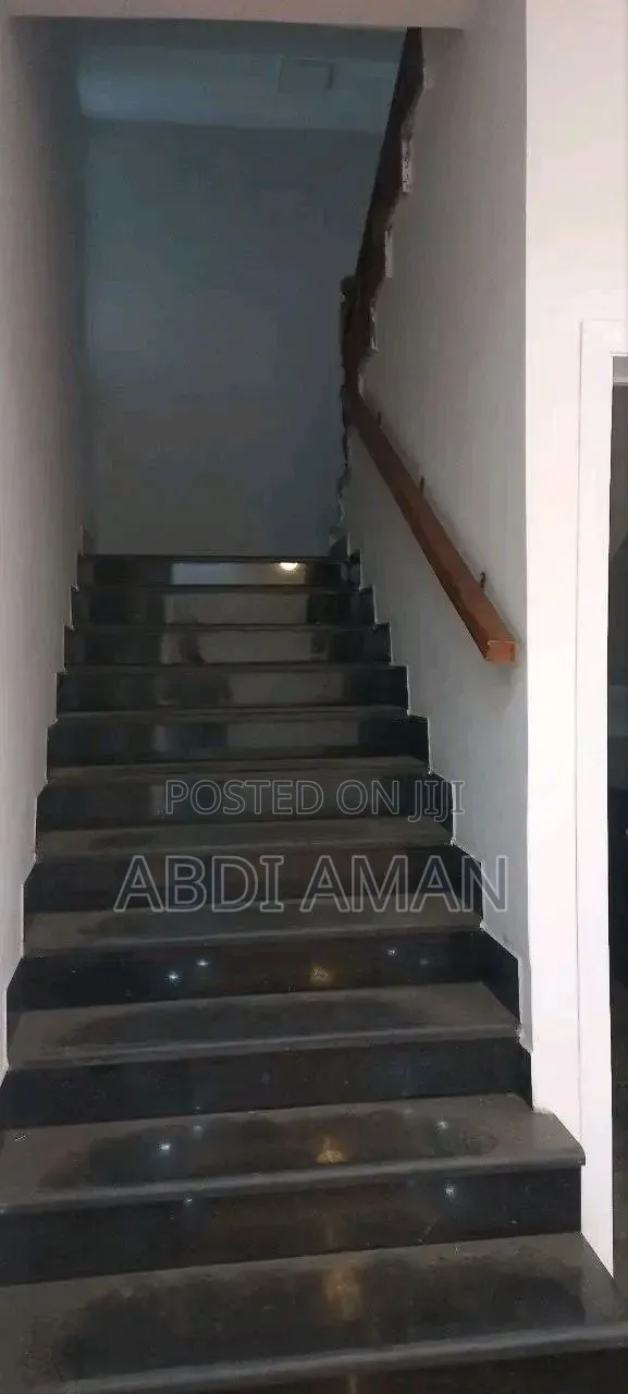 Furnished 10bdrm Apartment in Cmc, Bole for sale