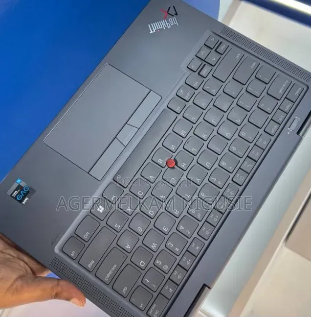 New Laptop Lenovo ThinkPad X1 Yoga 16GB Intel Core i7 SSD 512GB