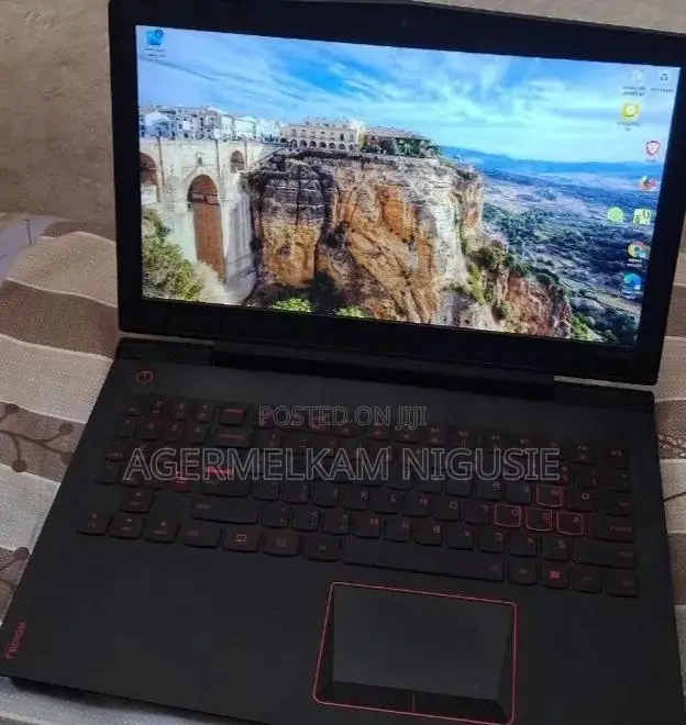 New Laptop Lenovo IdeaPad 720S 16GB Intel Core i7 SSD 512GB