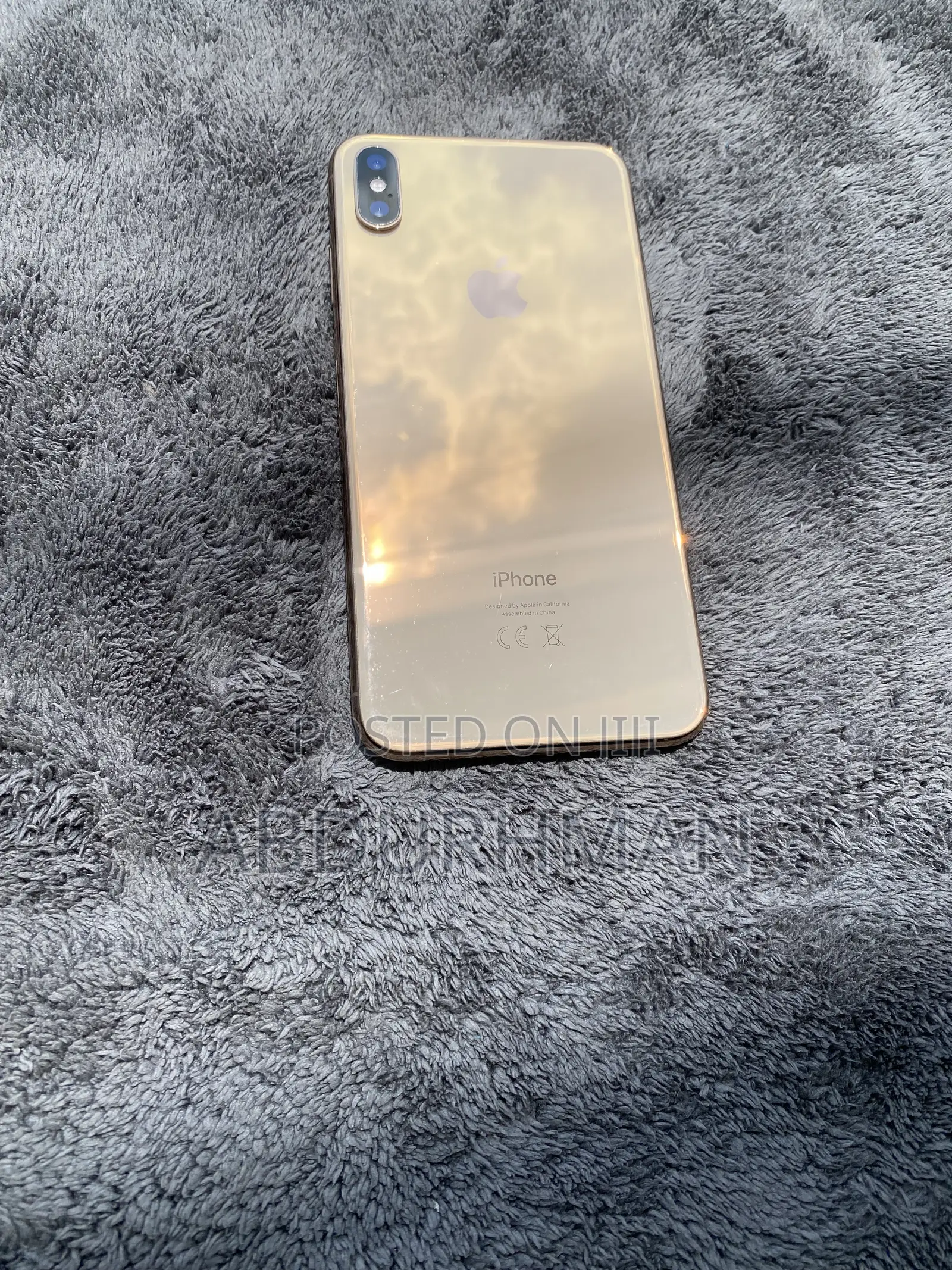 Apple iPhone XS Max 64 GB Gold