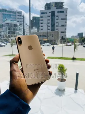 Apple iPhone XS Max 64 GB Gold