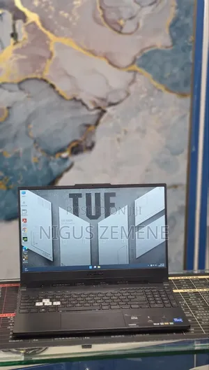 New Laptop Asus TUF Dash F15 16GB Intel Core i7 SSD 512GB
