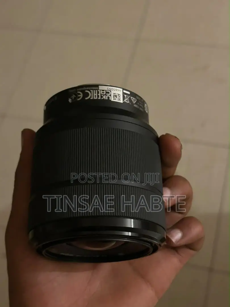 Sony Alpha Mark 3 28-70lens