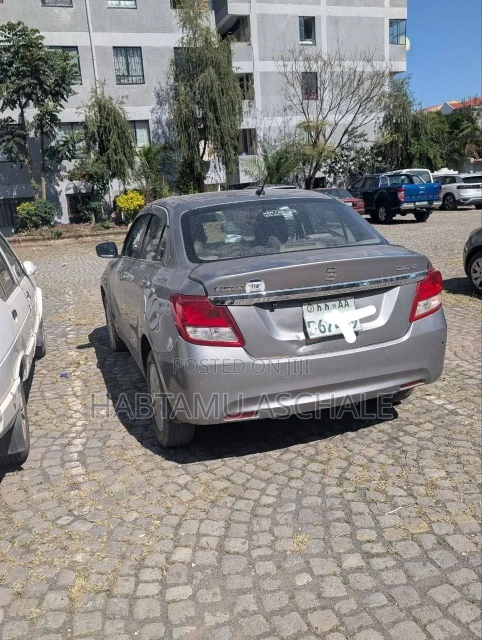 Suzuki Dzire 2022 Silver