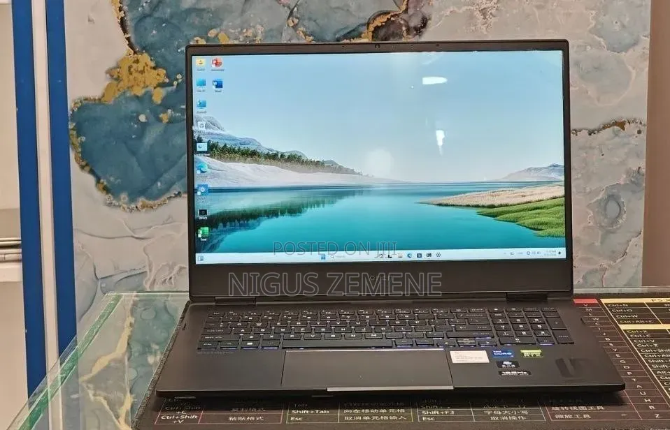 New Laptop HP Omen 16 16GB Intel Core i7 SSD 512GB