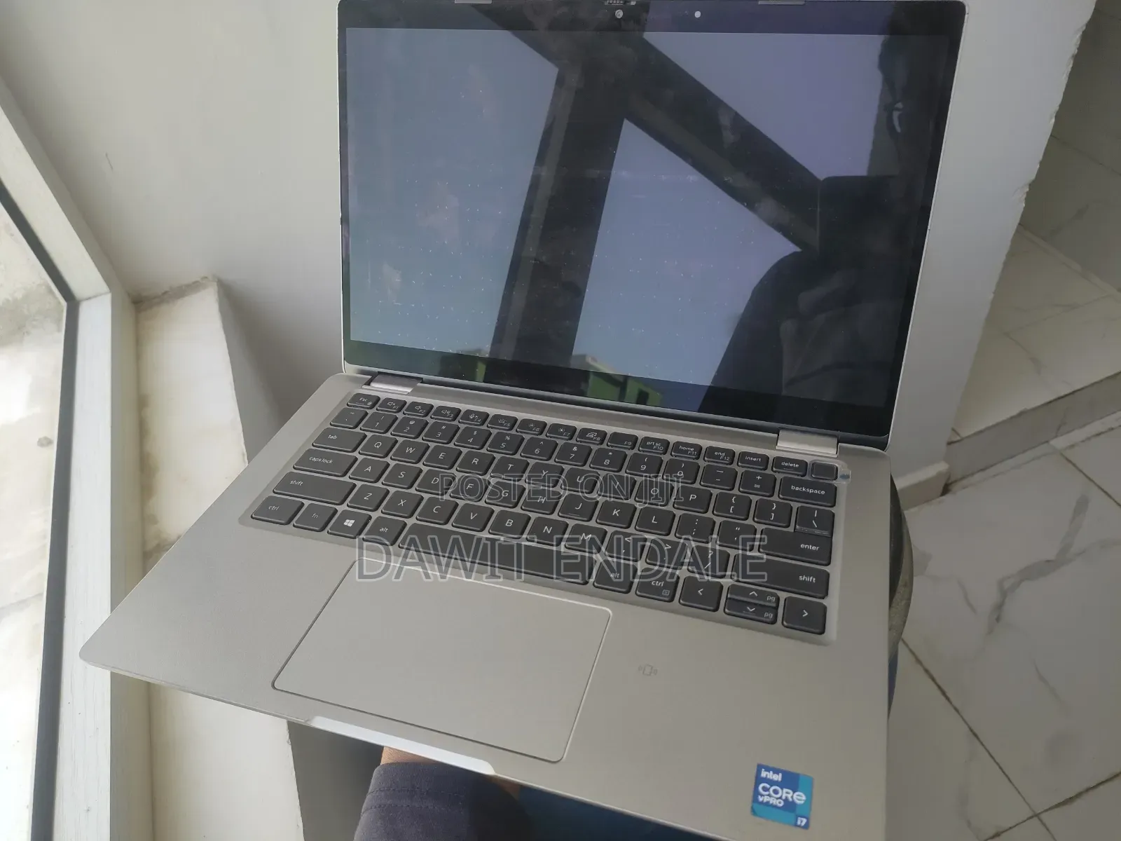 Laptop Dell Latitude 5320 16GB Intel Core i7 SSD 512GB