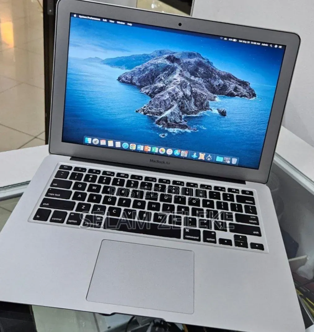 New Laptop Apple MacBook Air 2013 8GB Intel Core i5 SSD 128GB