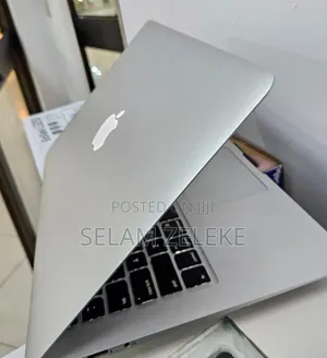 New Laptop Apple MacBook Air 2013 8GB Intel Core i5 SSD 128GB