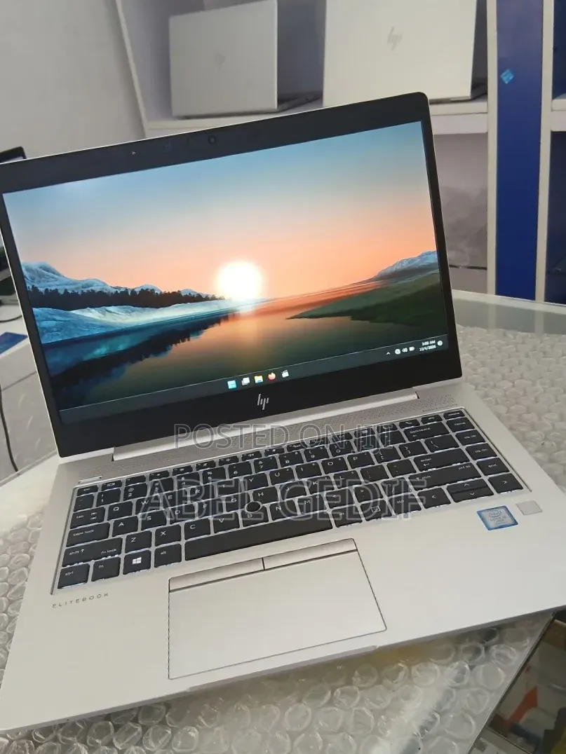 New Laptop HP EliteBook 840 8GB Intel Core i5 SSD 512GB