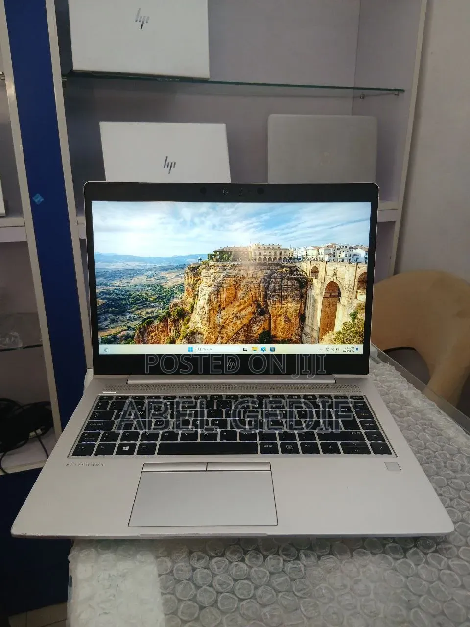 New Laptop HP EliteBook 840 8GB Intel Core i7 SSD 512GB