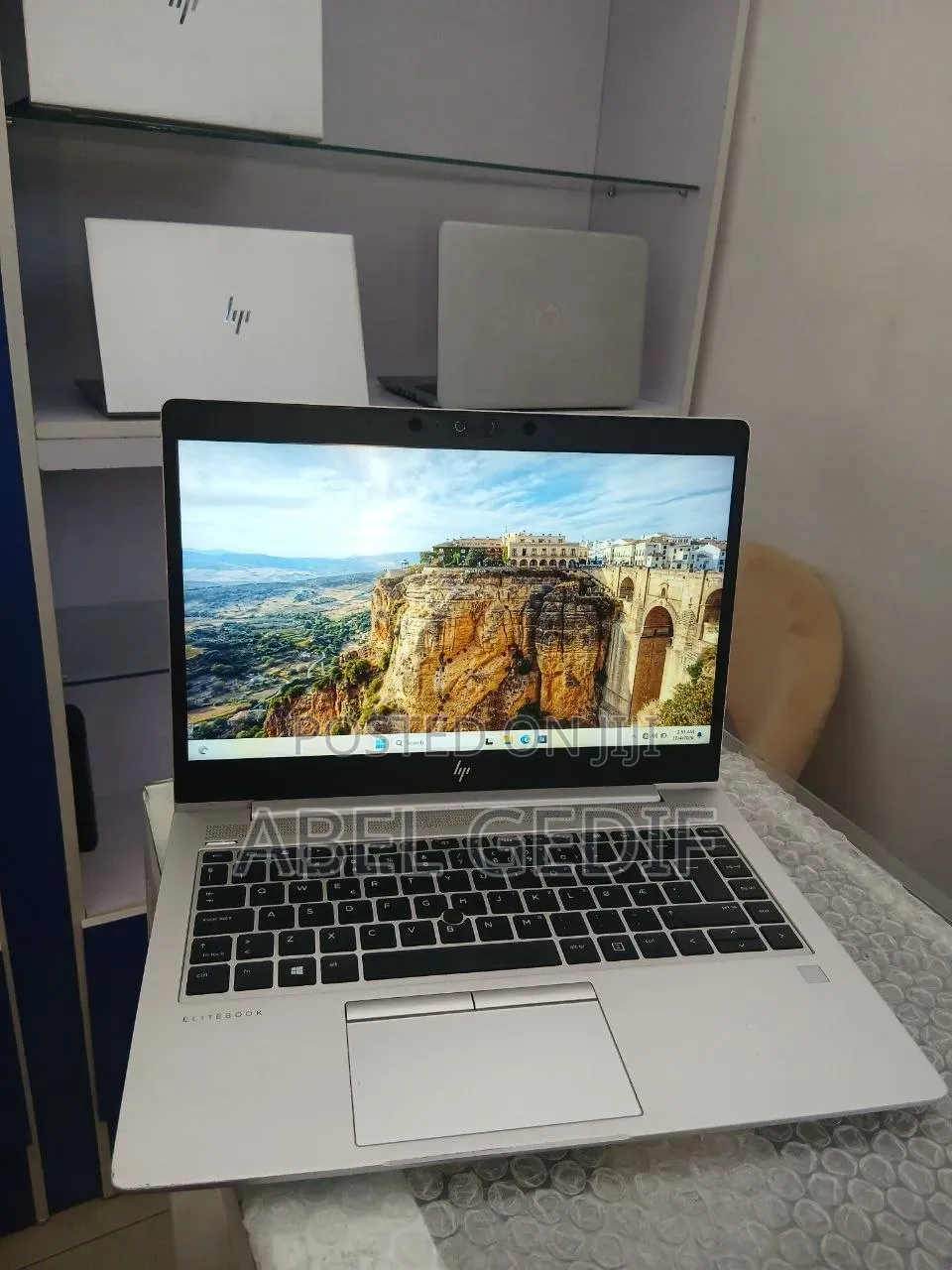 New Laptop HP EliteBook 840 8GB Intel Core i7 SSD 512GB