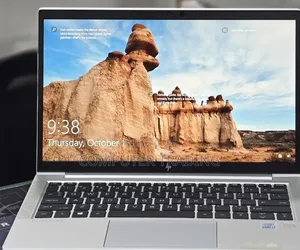 New Laptop HP EliteBook 830 G7 16GB Intel Core i7 SSD 512GB