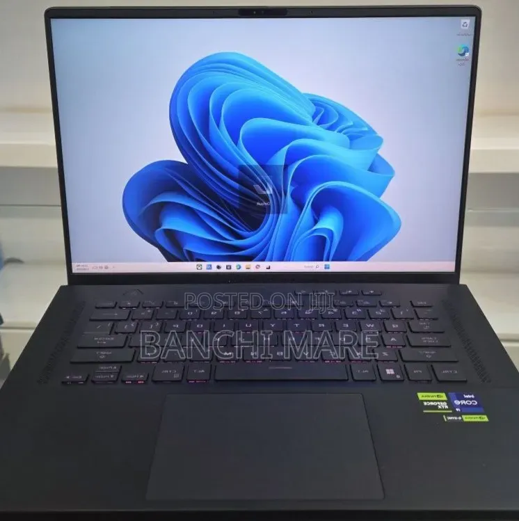 New Laptop Asus ROG Zephyrus G15 16GB Intel Core i9 SSD 1T