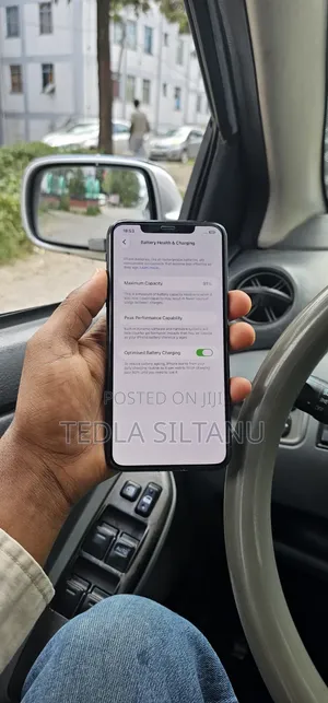 New Apple iPhone 11 Pro Max 256 GB Green