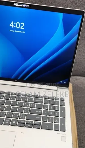 New Laptop HP ProBook 460 G11 16GB Intel Core Ultra 7 SSD 512GB
