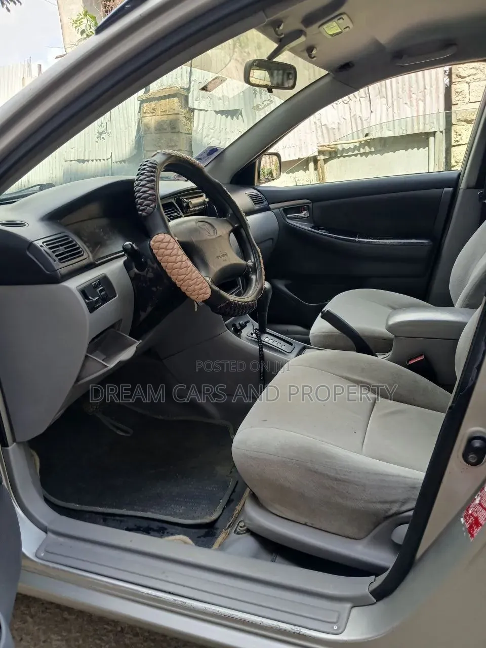 Toyota Corolla Sedan Automatic 2003 Gold