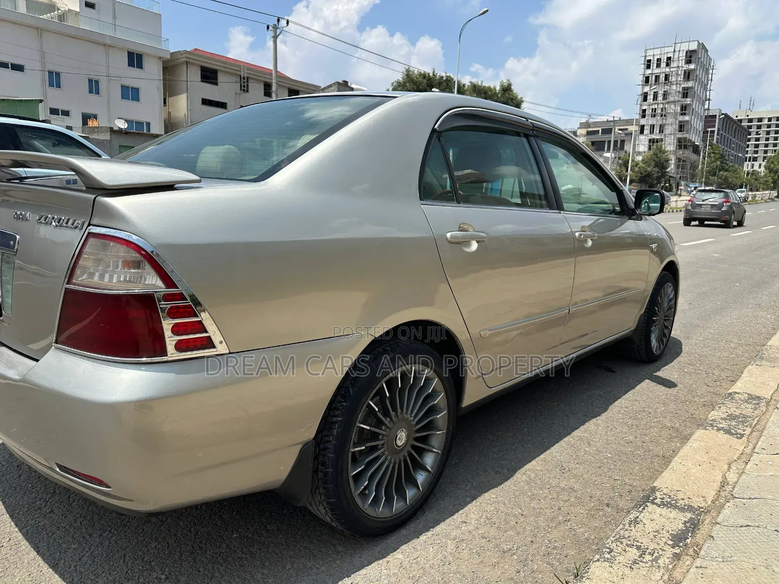 Toyota Corolla Verso 1.8 Luna Automatic 2007 Gold