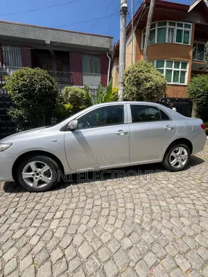 Toyota Corolla 2009 Silver