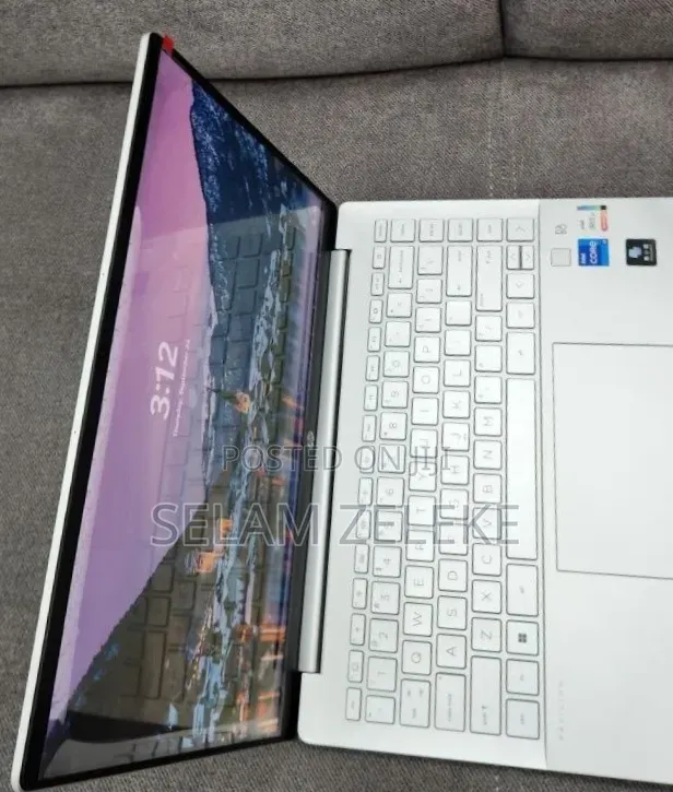 New Laptop HP 16GB Intel Core i7 SSD 512GB
