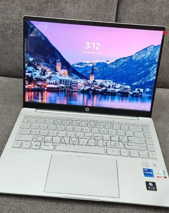 New Laptop HP 16GB Intel Core i7 SSD 512GB