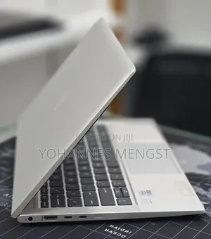 New Laptop HP EliteBook 830 G7 16GB Intel Core i7 SSD 512GB