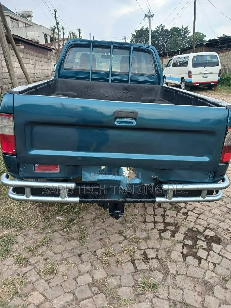 Toyota Hilux 2000 Blue