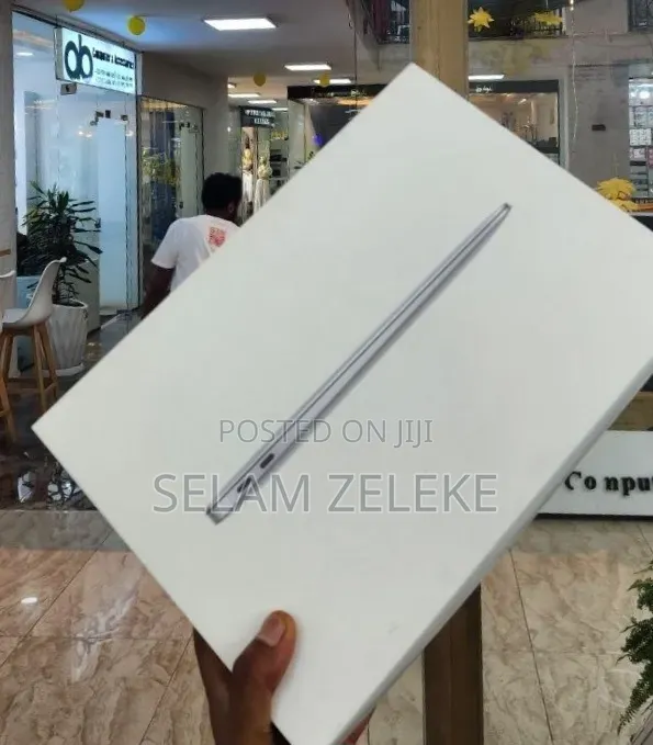 New Laptop Apple MacBook Air 2020 M1 8GB Apple M1 SSD 256GB
