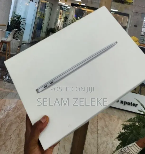 New Laptop Apple MacBook Air 2020 M1 8GB Apple M1 SSD 256GB