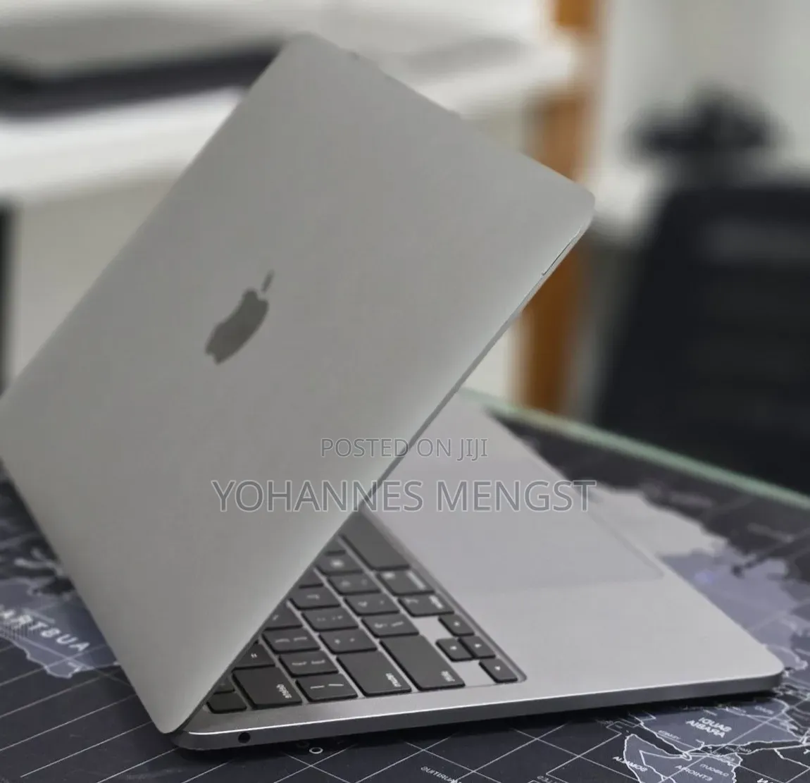 New Laptop Apple MacBook Pro 2020 M1 8GB Apple M1 SSD 512GB