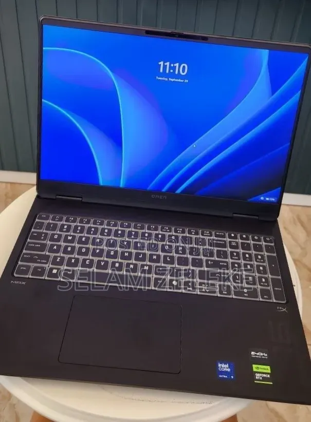New Laptop HP Omen Max 16 32GB Intel Core Ultra 9 SSD 1T