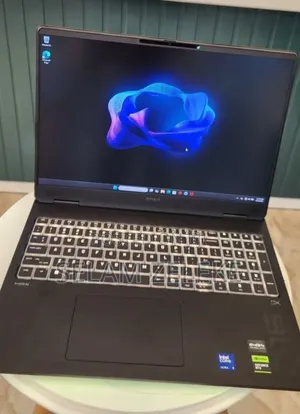 New Laptop HP Omen Max 16 32GB Intel Core Ultra 9 SSD 1T