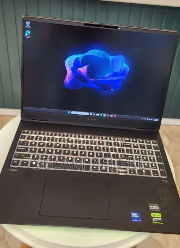 New Laptop HP Omen Max 16 32GB Intel Core Ultra 9 SSD 1T