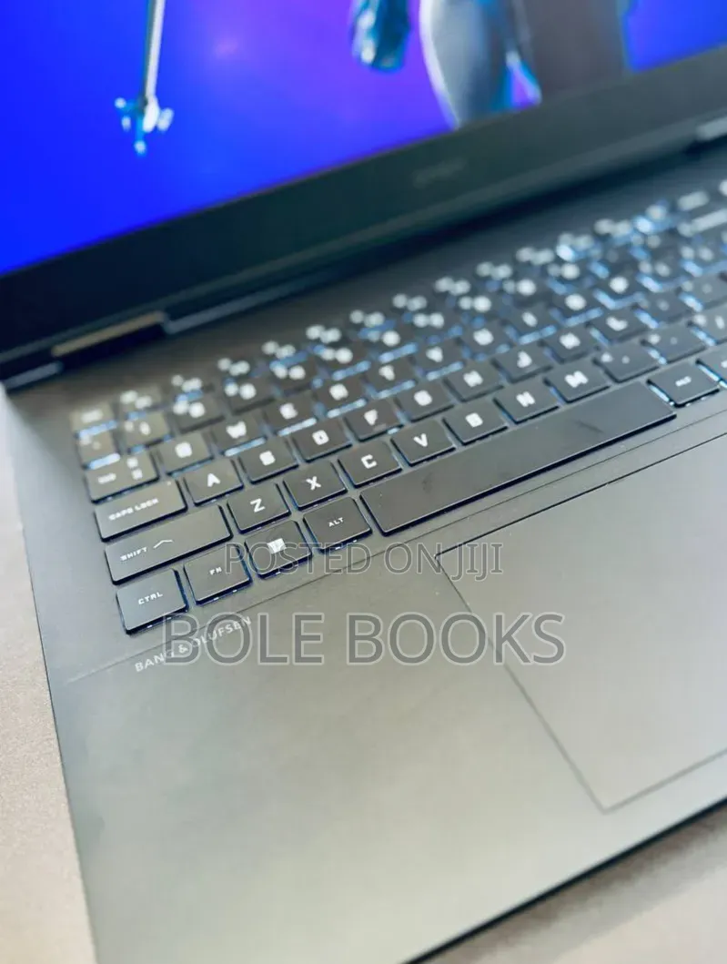 New Laptop HP Omen 16 16GB Intel Core i9 SSD 1T