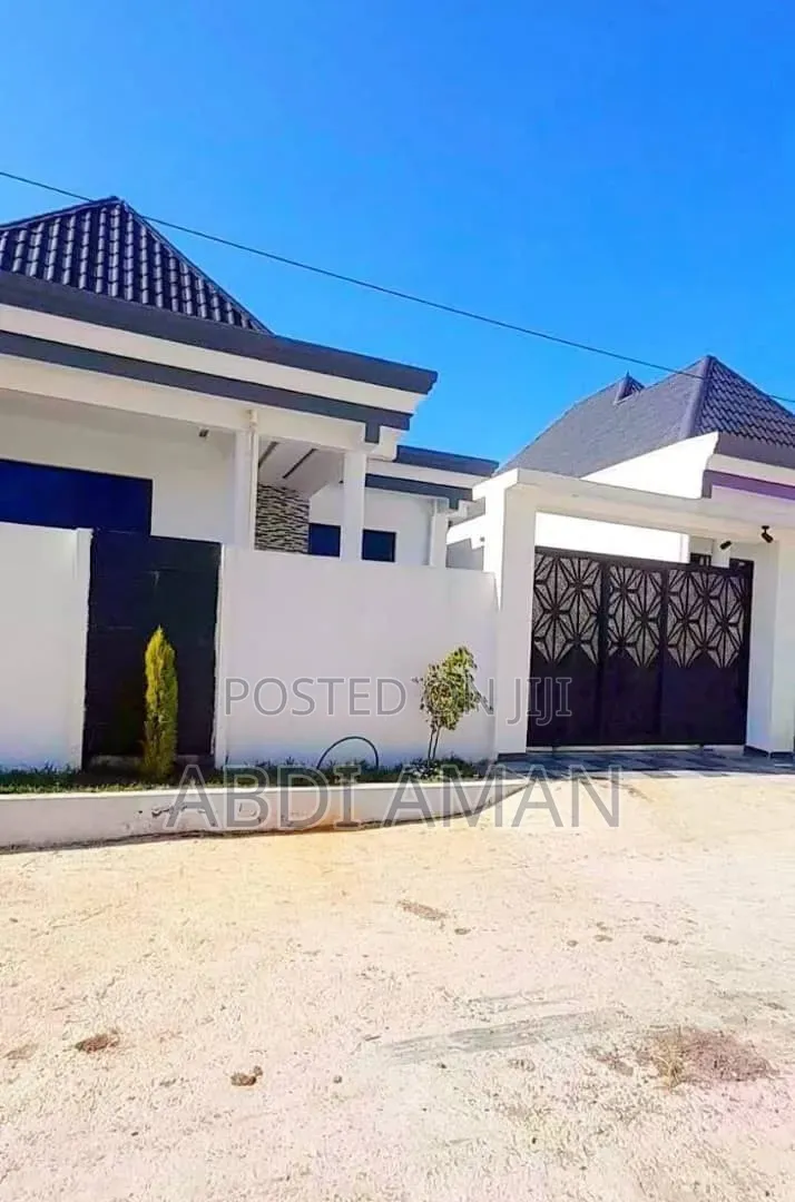 Furnished 3bdrm Block of Flats in Hyte, Bole for sale