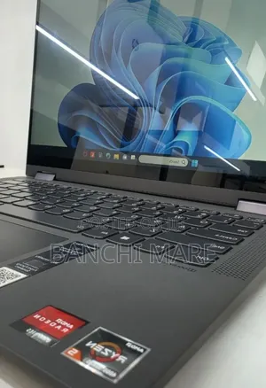 New Laptop Lenovo IdeaPad Flex 14 16GB AMD Ryzen 5 SSD 256GB