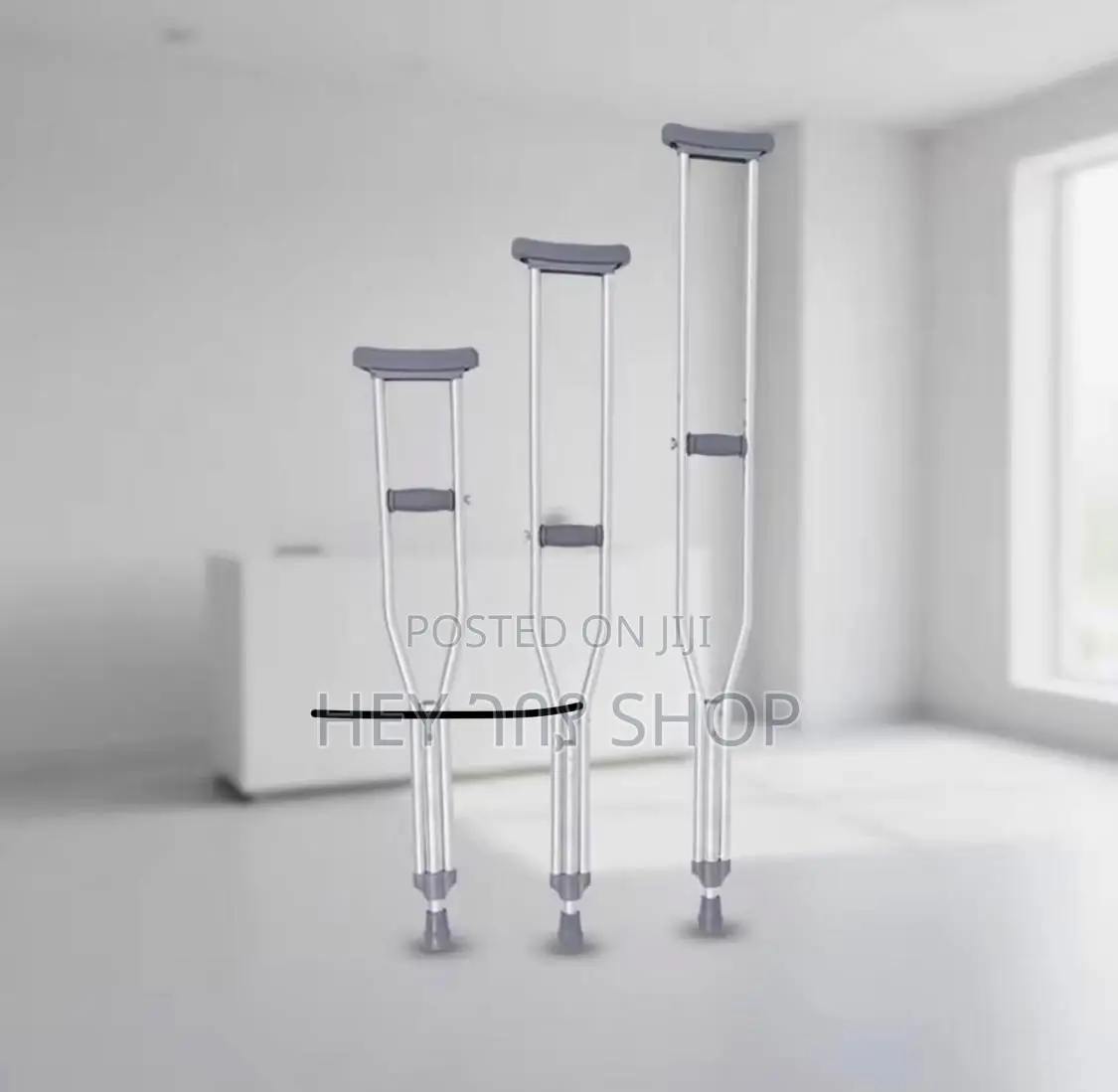 Axillary Walking Crutch ክራች ከአልሙንየም የተሰራ ቁመቱ ከፍዝቅ የሚል ጠንካራ
