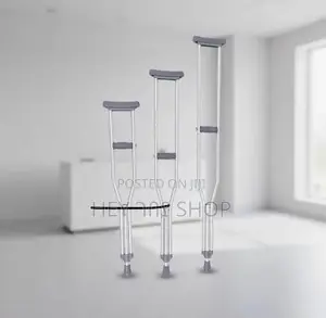 Axillary Walking Crutch ክራች ከአልሙንየም የተሰራ ቁመቱ ከፍዝቅ የሚል ጠንካራ