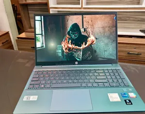 New Laptop HP Pavilion 14 16GB Intel Core i7 SSD 512GB