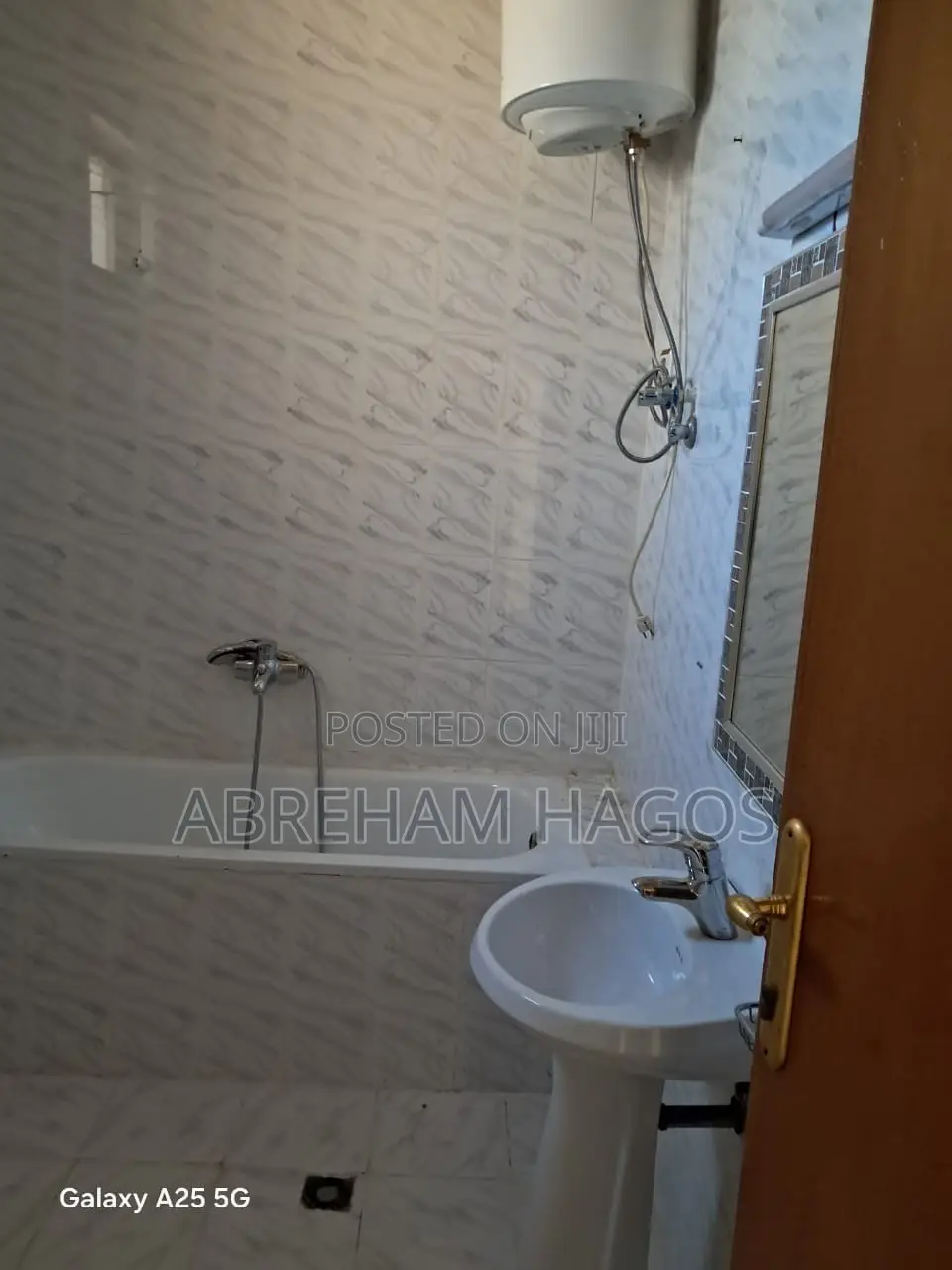 Furnished 5bdrm House in Bole for rent