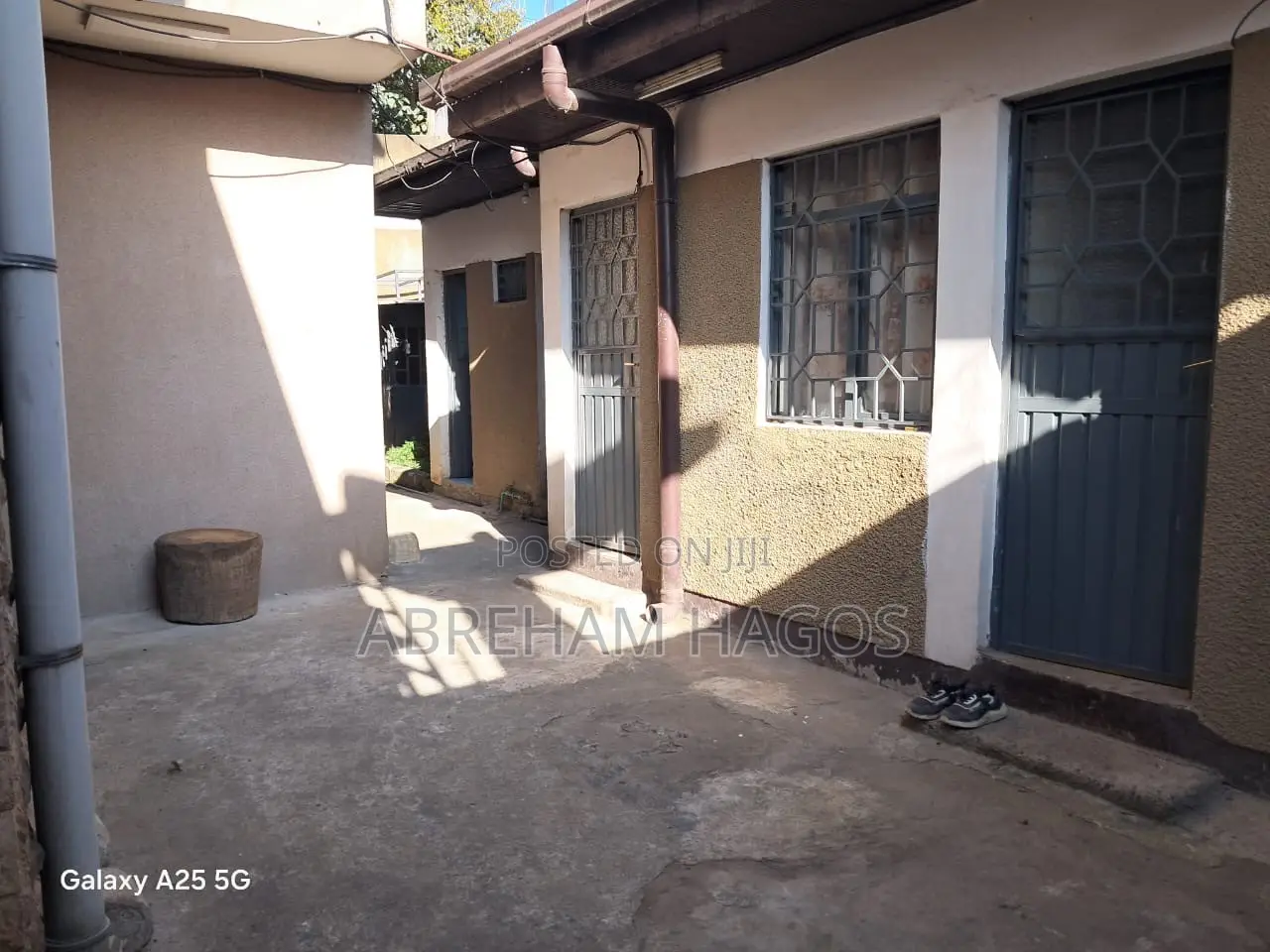 Furnished 5bdrm House in Bole for rent