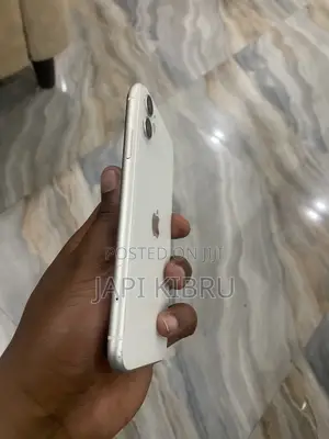 Apple iPhone 11 128 GB White