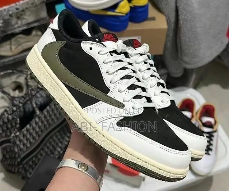 Air Jordan 1 Low Travis Scott Olive Green Classic Premium Sneakers